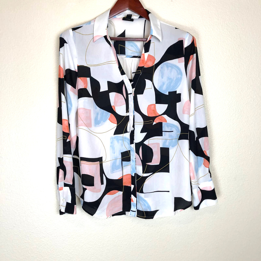 Worthington Retro Geometric Print Button Down Top